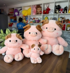 Gấu Bông Heo Chạy Bộ (Size 35cm, 55cm, 80cm, 1m) – Món Quà Tặng Ý Nghĩa Đốn Tim Mọi Lứa Tuổi