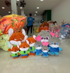 Gấu bông Zootopia Cáo Nick và Thỏ Judy